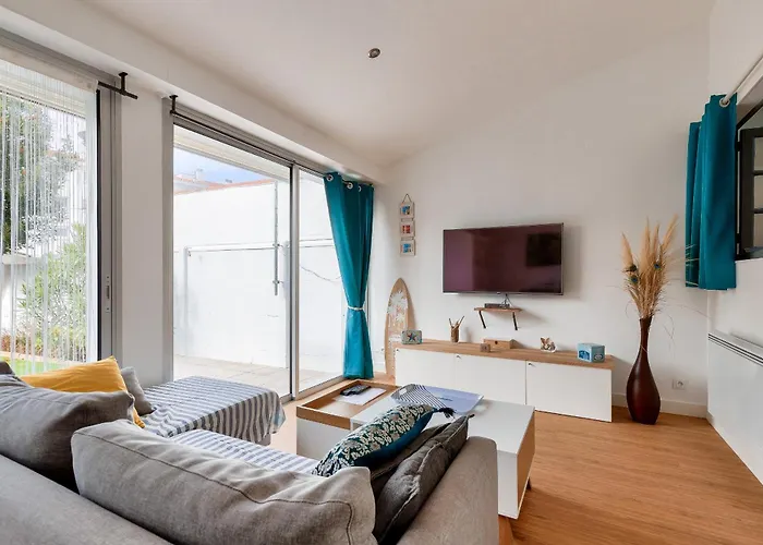 Entre Coeur De Et Plage, Maison Pour 6 Hébergement de vacances *